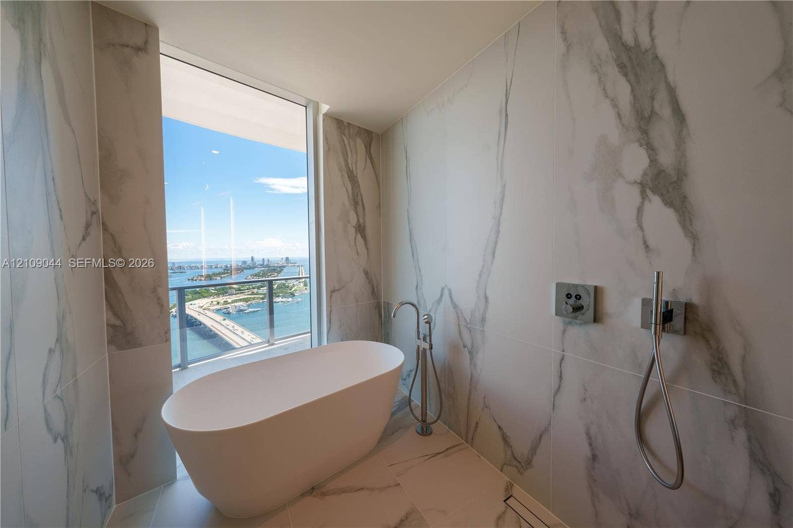 1400 Biscayne Boulevard, #5003, Miami, FL 33132 Photo 15