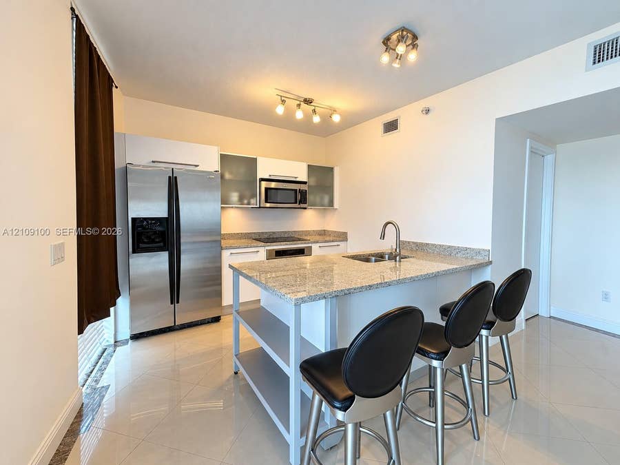Property photo for 185 SW 7th Street, #2400, Miami, FL