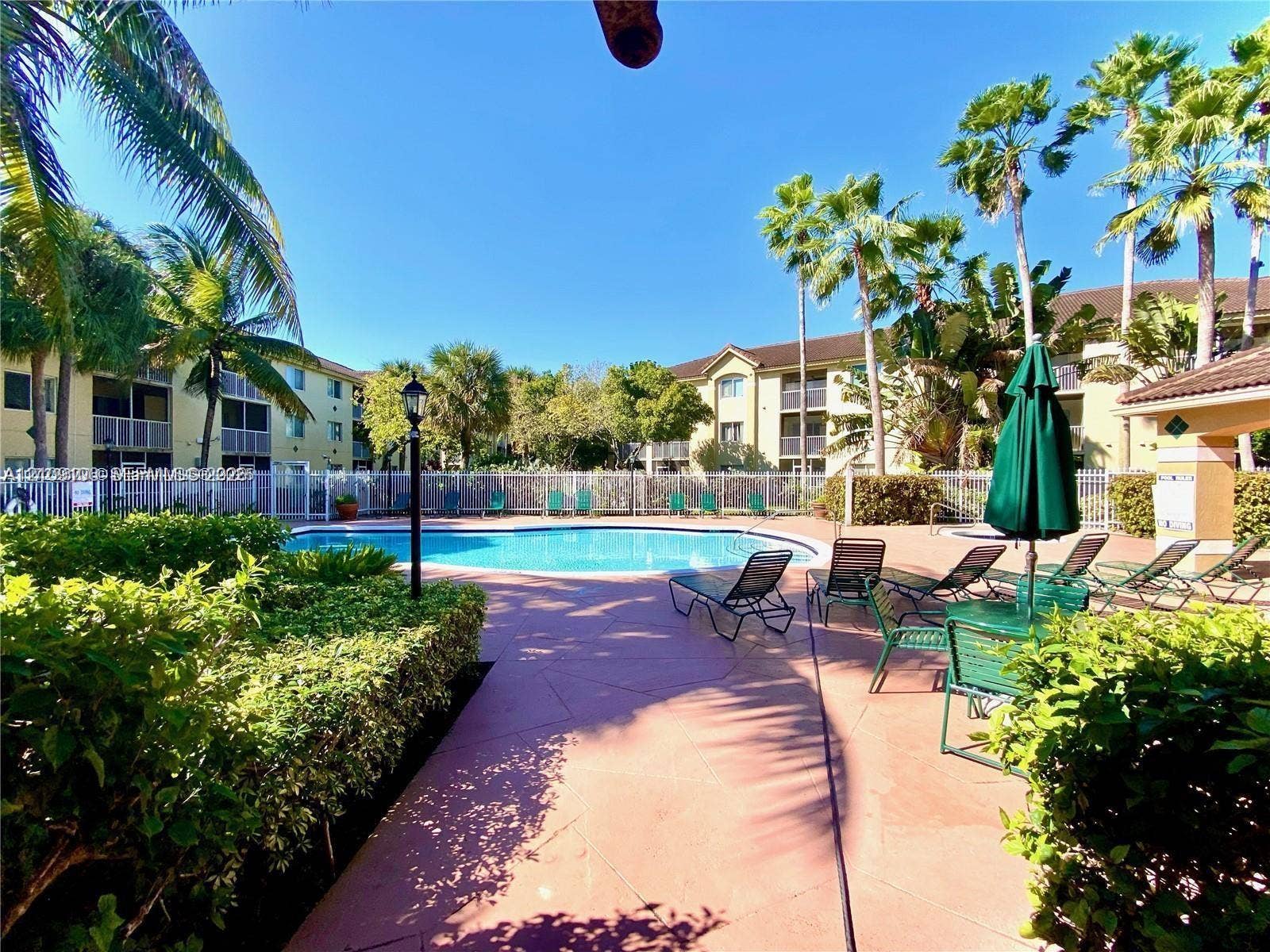 450 S Park Road, #5-206, Hollywood, Hollywood, FL 33021 Photo 4
