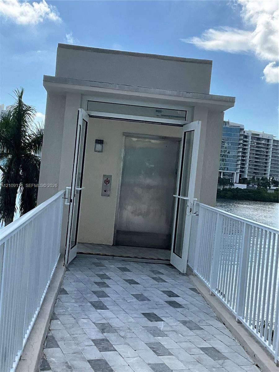 3370 Hidden Bay Drive, #801, Aventura, FL 33180 Photo 21