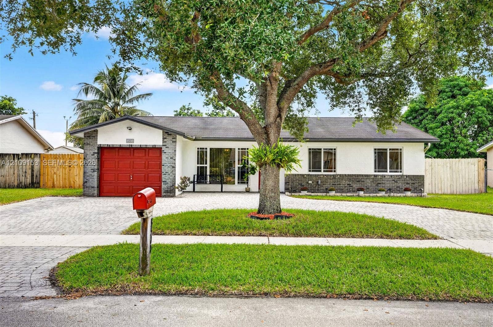 8500 NW 3rd Street, Pembroke Pines, FL 33024 Photo 2