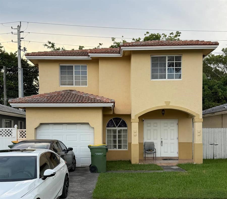 Property photo for 1090 SE 12th Terrace, Homestead, FL