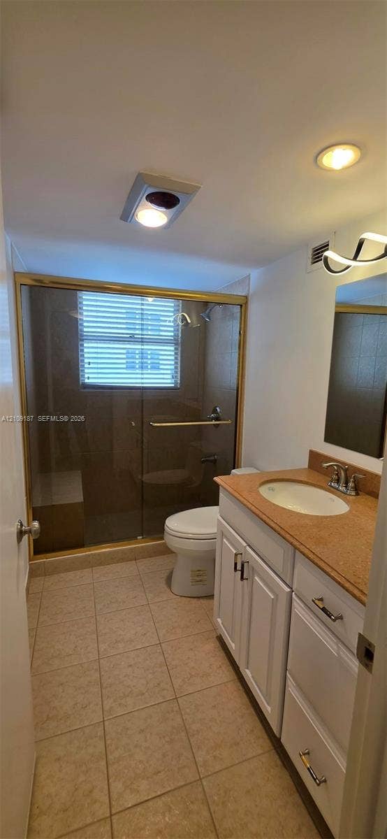 6039 Collins Avenue, #1625, Miami Beach, FL 33140 Master Bath