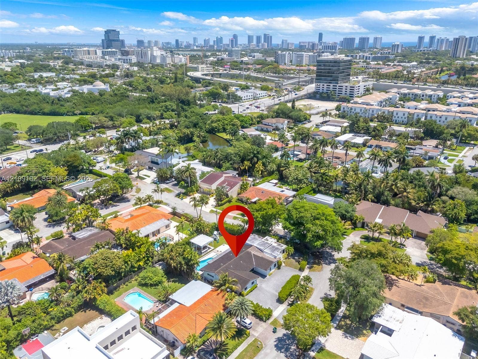2471 NE 201st Street, Miami, FL 33180 Photo 82