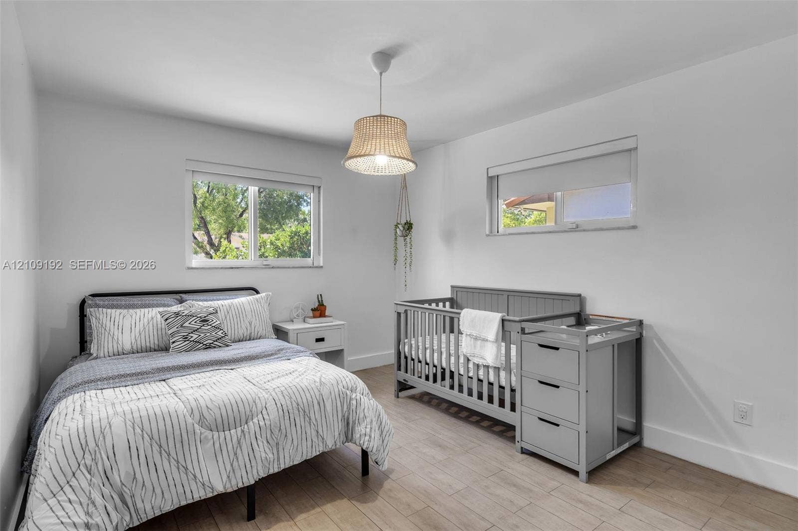 2471 NE 201st Street, Miami, FL 33180 Photo 25