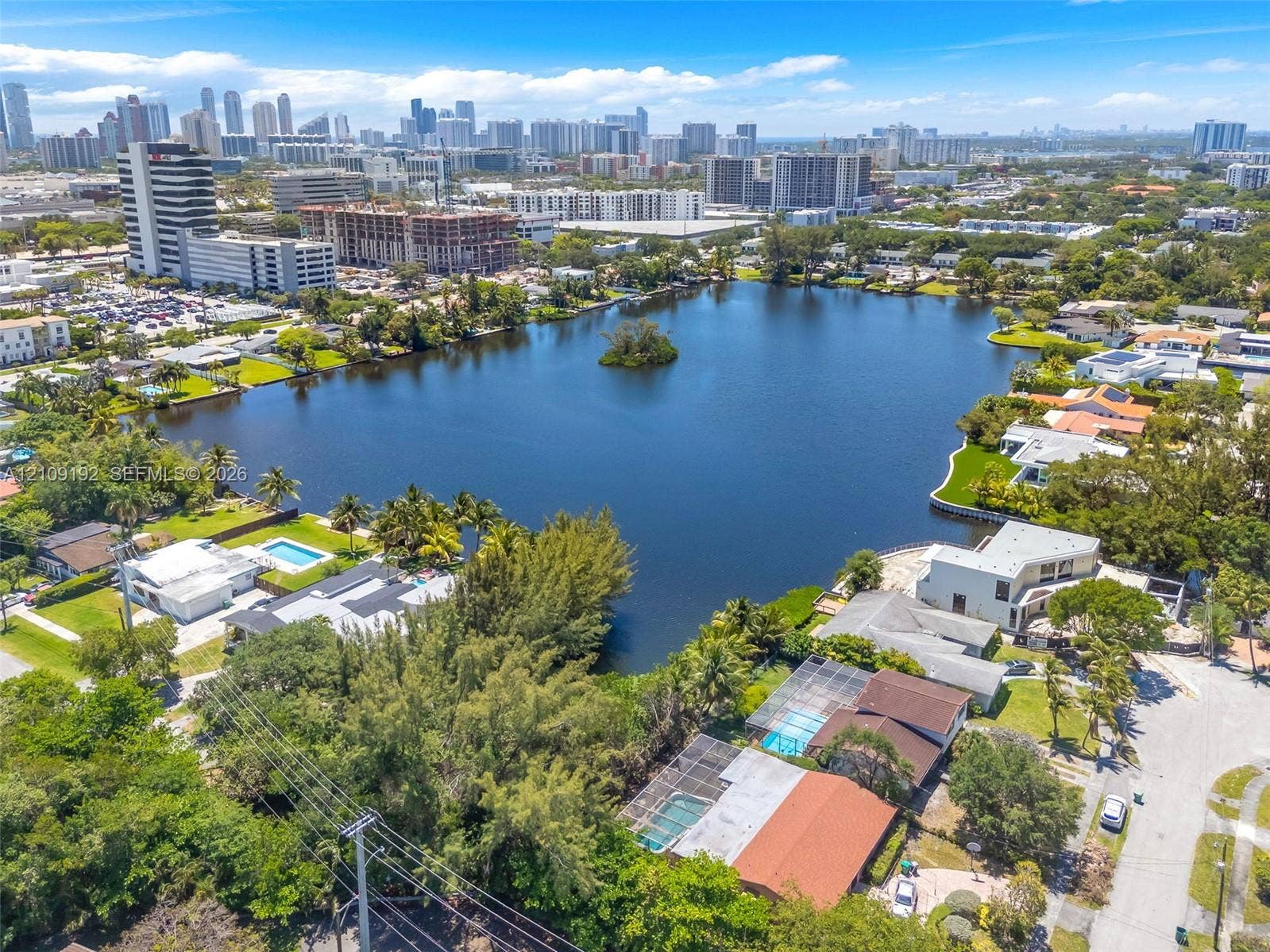 2471 NE 201st Street, Miami, FL 33180 Photo 84