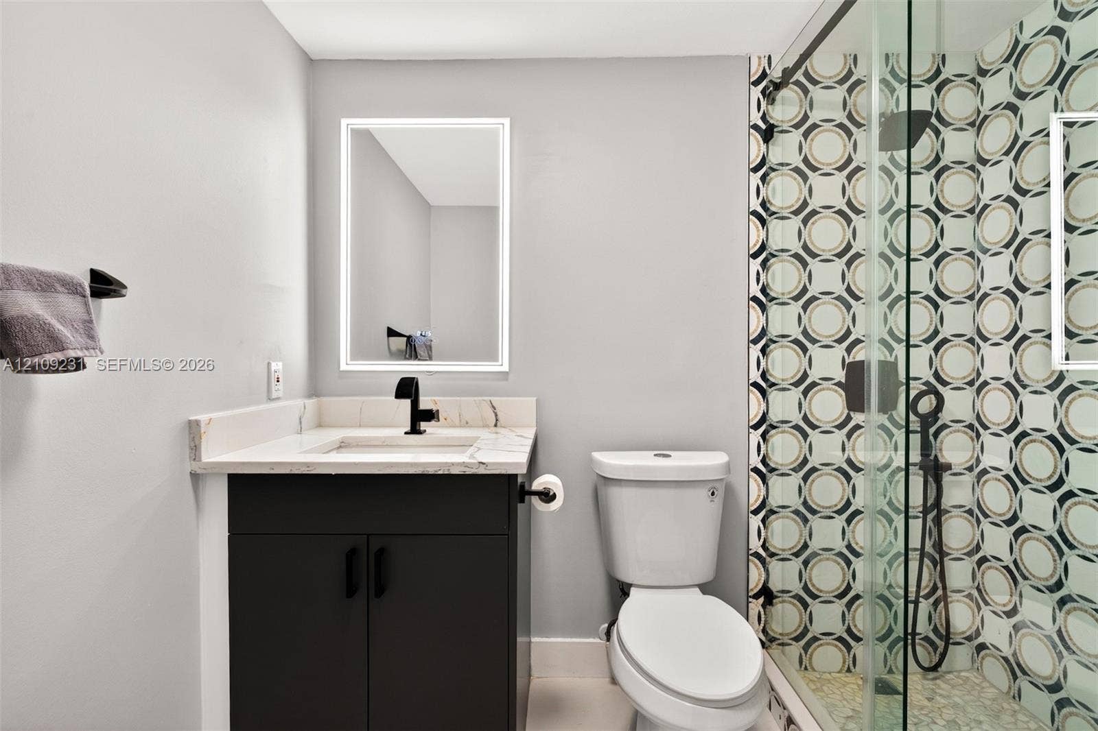 2500 Diana Drive, #216, Hallandale Beach, FL 33009 Photo 17