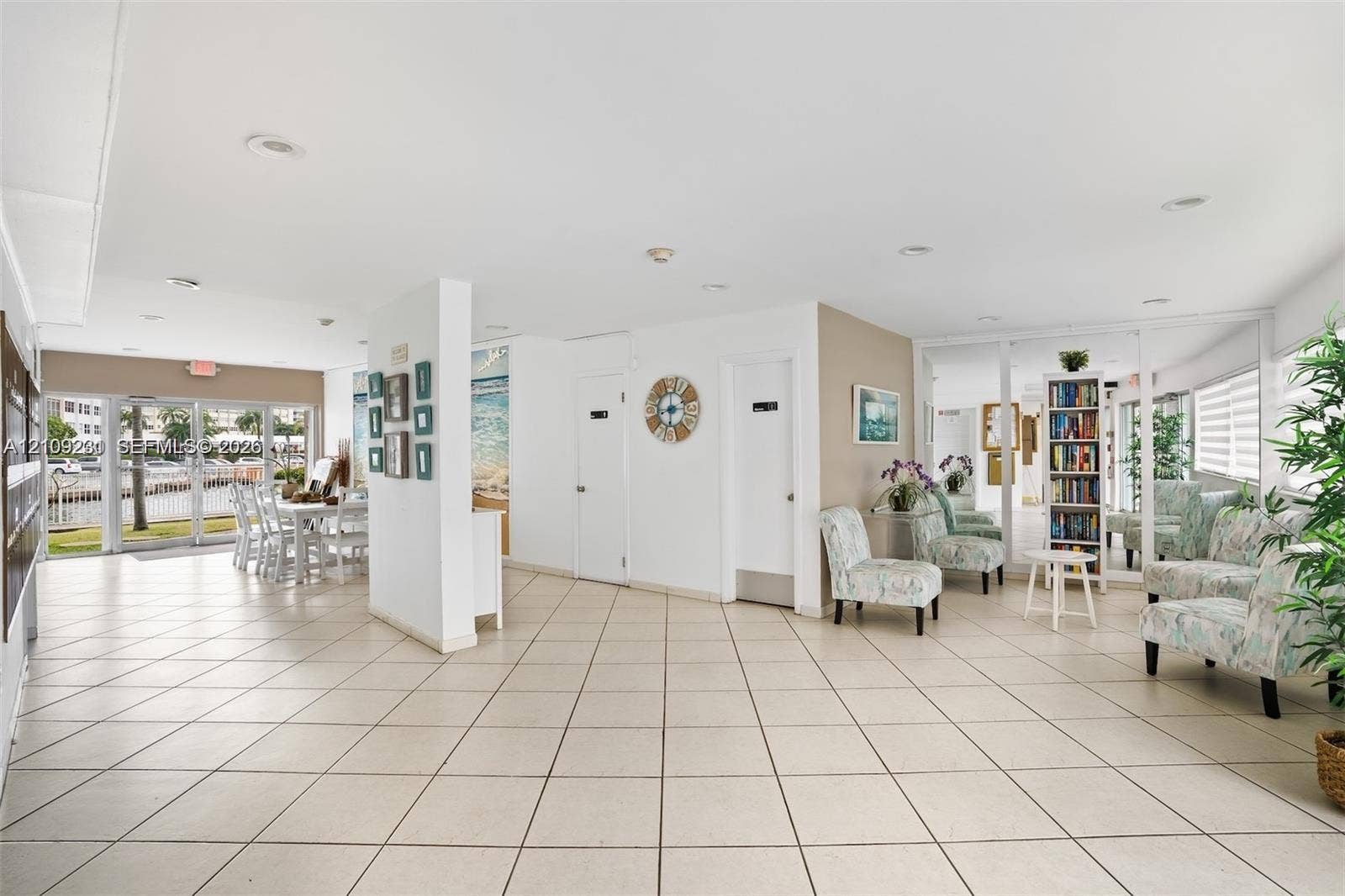 2500 Diana Drive, #216, Hallandale Beach, FL 33009 Community Room