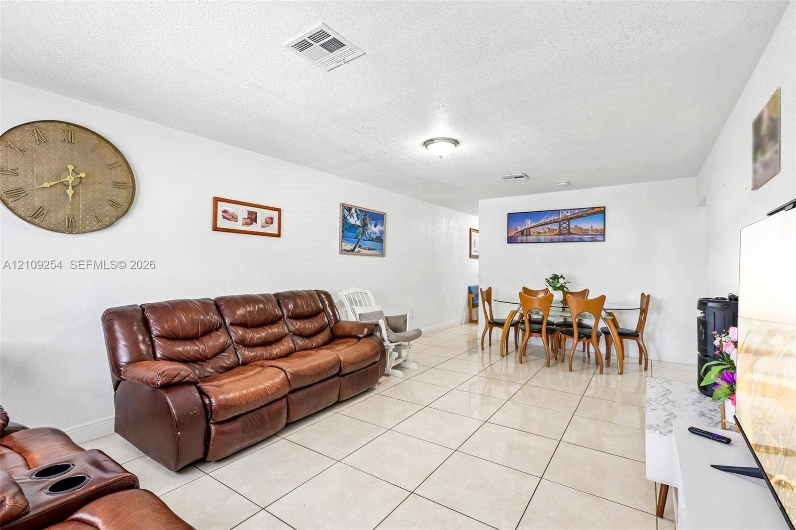 21342 NW 40th Cir Court, Miami Gardens, FL 33055 Large-format tile flooring and neutral wall color palette