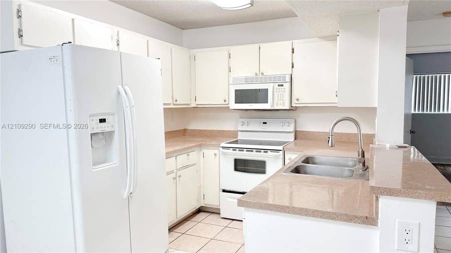 Property photo for 9491 S Palm Circle S, #103, Pembroke Pines, FL