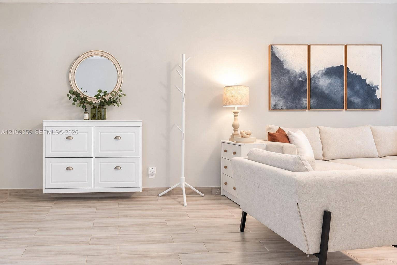 2426 SE 17th Causeway, #103A, Fort Lauderdale, FL 33316 Wood-finish flooring and wall-mounted white cabinetry