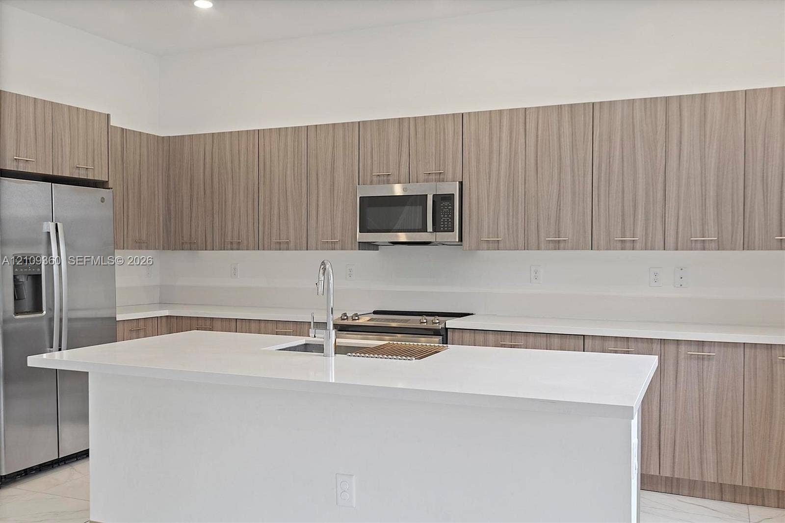 4535 SW 173rd Avenue, Miramar, FL 33029 Kitchen
