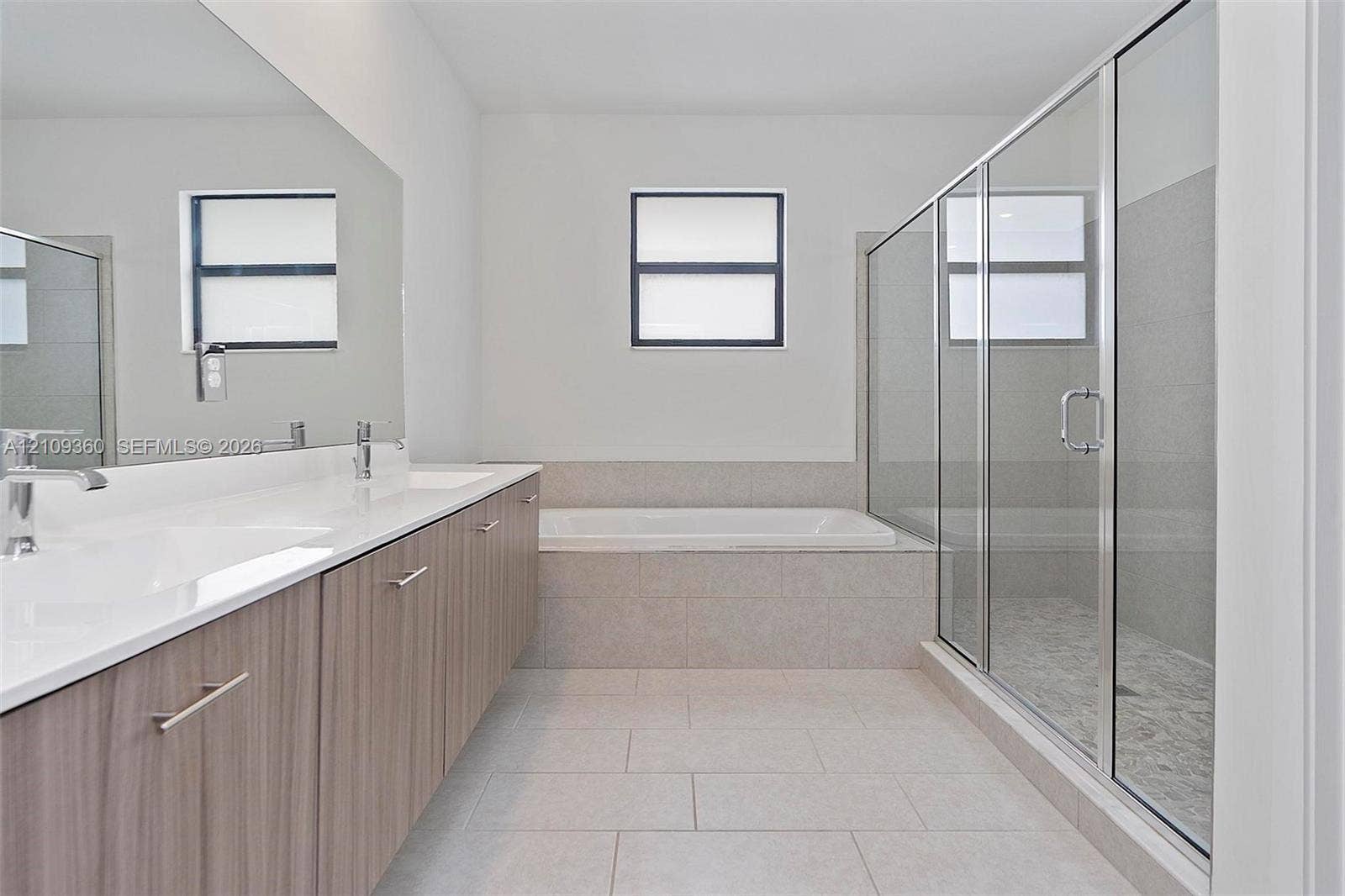 4535 SW 173rd Avenue, Miramar, FL 33029 Primary Bathroom