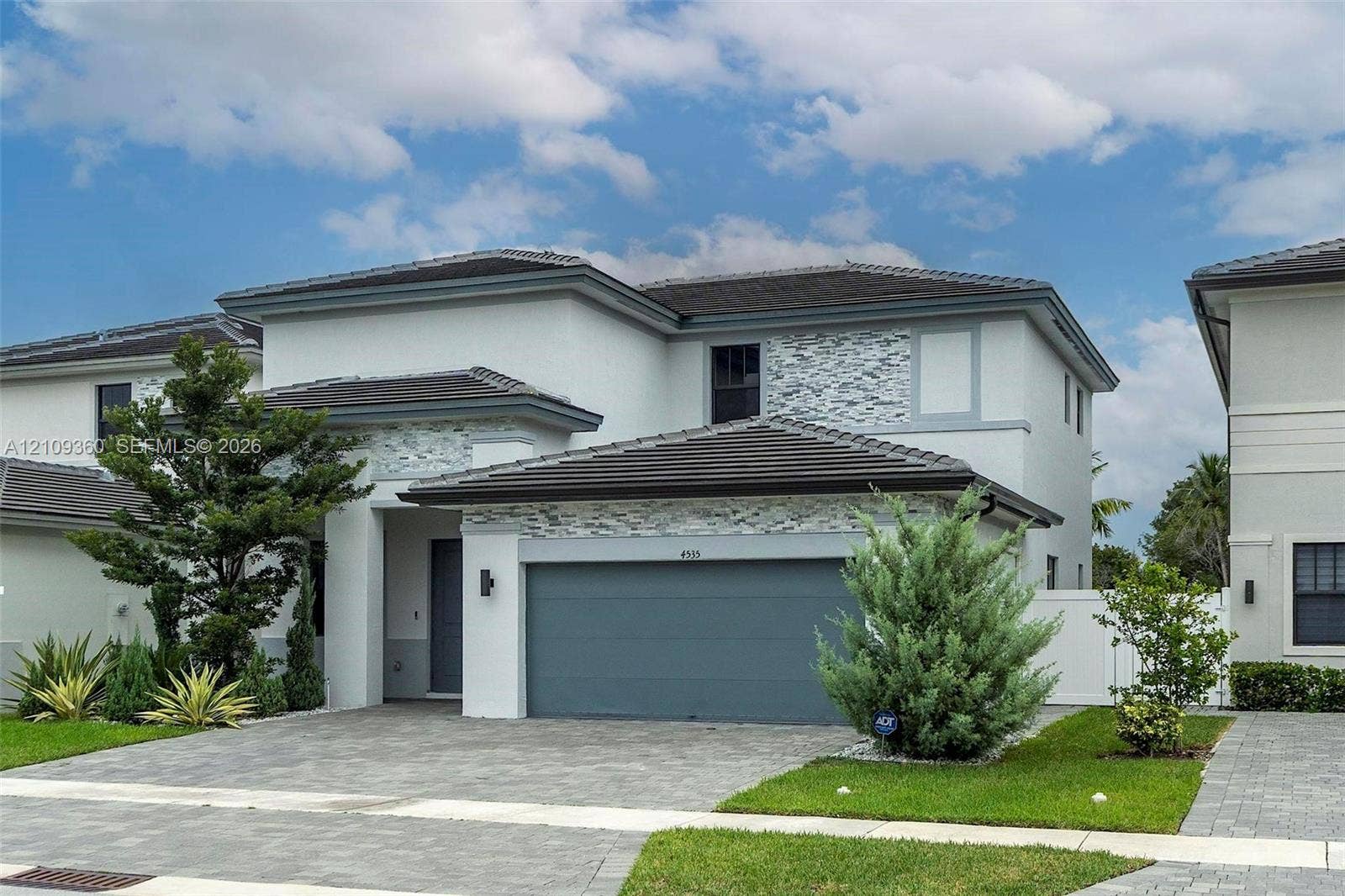 4535 SW 173rd Avenue, Miramar, FL 33029 Front of the house