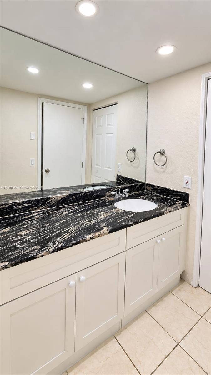 400 Commodore Drive, #307, Plantation, Plantation, FL 33325 Photo 32