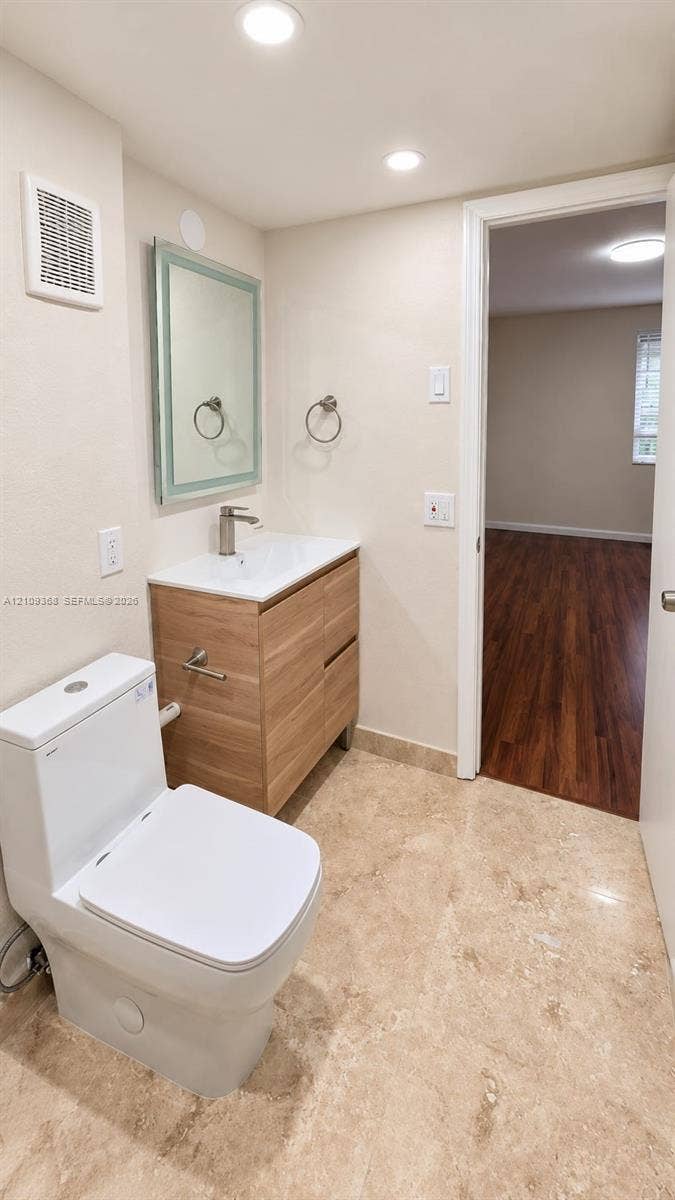 400 Commodore Drive, #307, Plantation, Plantation, FL 33325 Photo 23