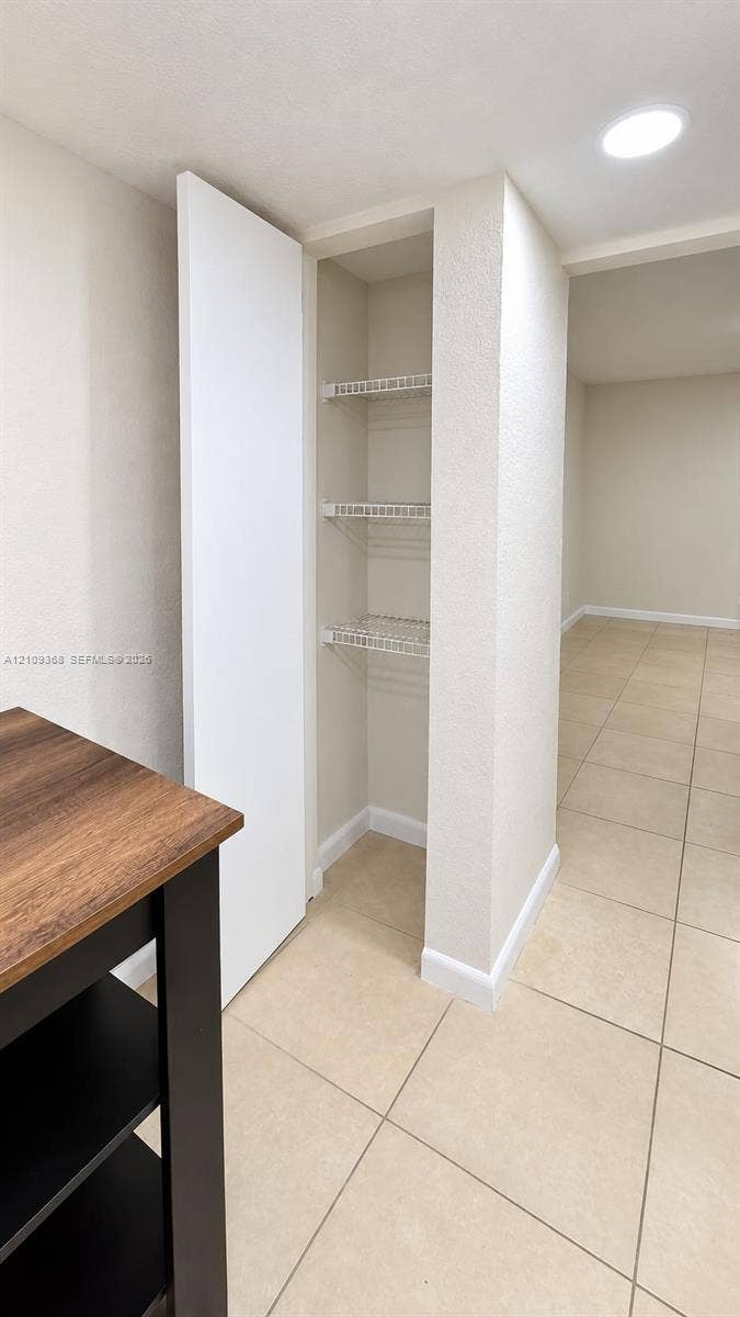 400 Commodore Drive, #307, Plantation, Plantation, FL 33325 Photo 9