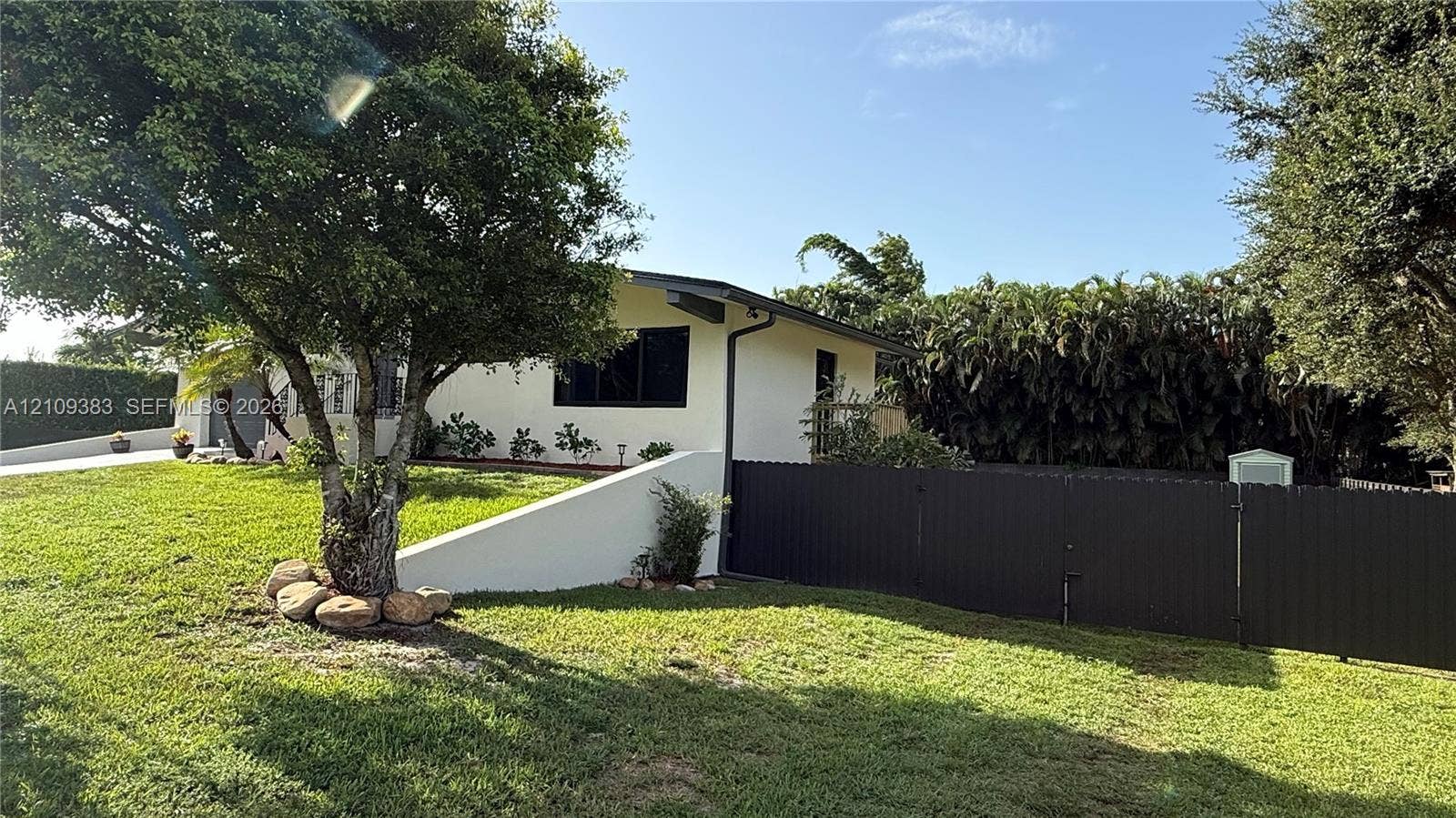10751 SW 48th Street, Davie, Davie, FL 33328 Photo 3