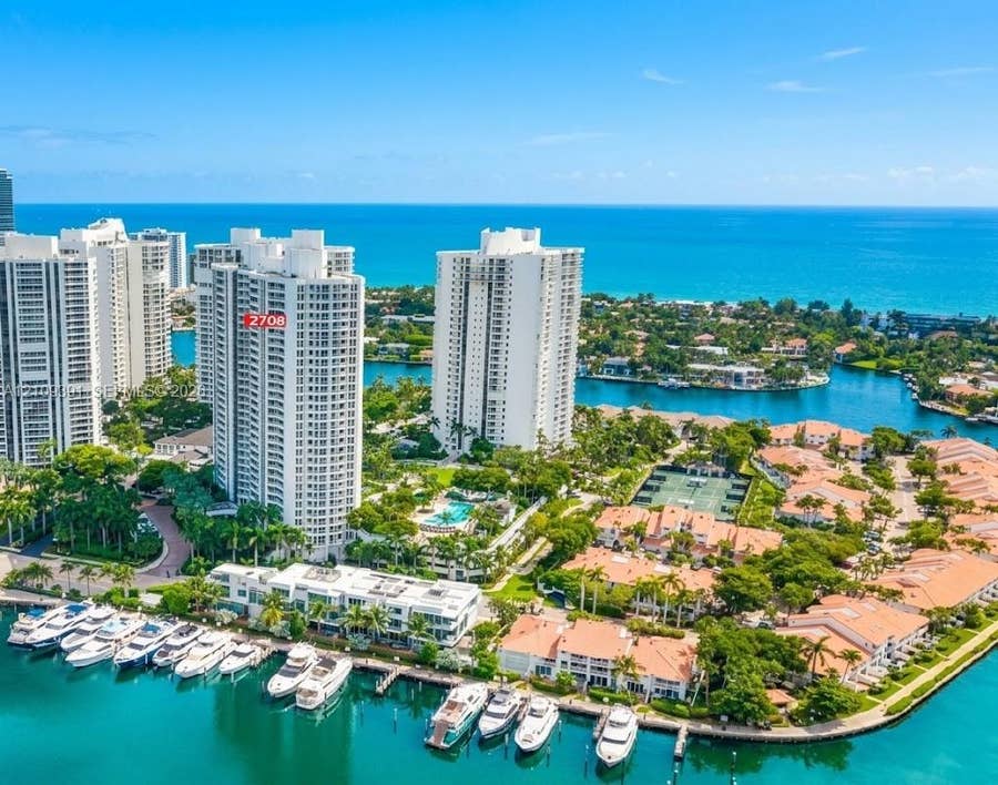 Property photo for 21055 Yacht Club Drive, #2708, Aventura, FL