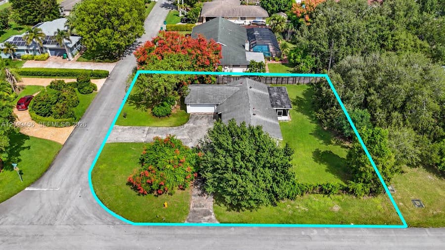 Property photo for 27541 SW 167th Court, Homestead, FL