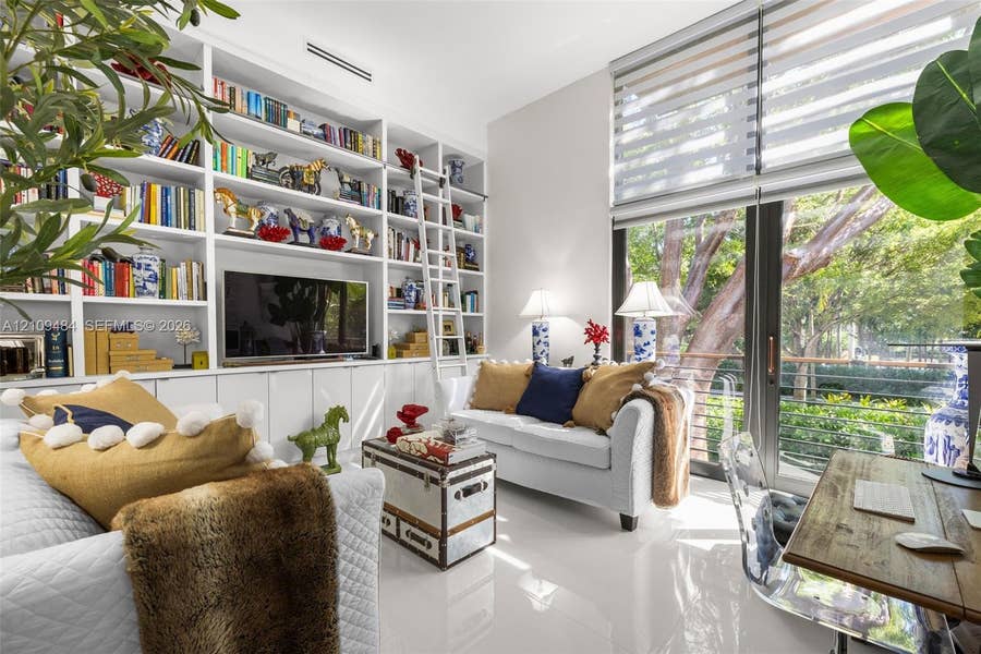 Property photo for 201 E Enid Drive, #31, Key Biscayne, FL
