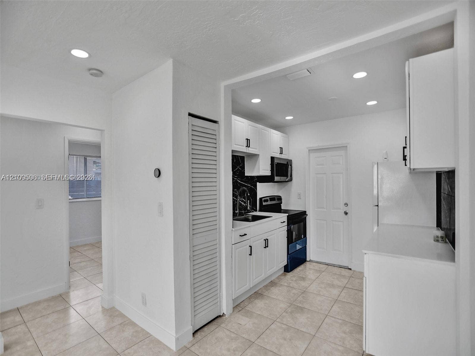 708 N 20th, #1-2, Hollywood, Hollywood, FL 33020 Photo 8