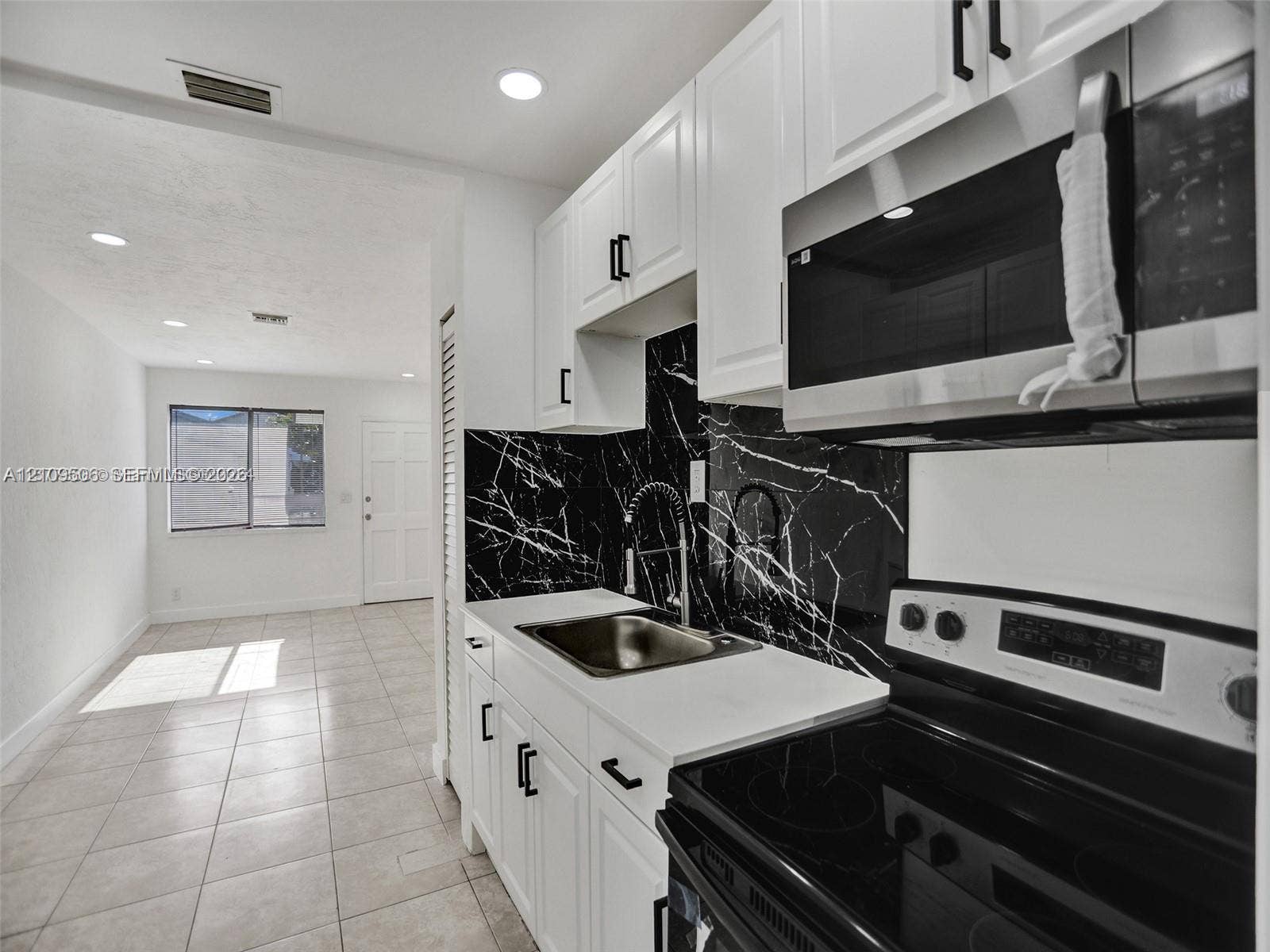 708 N 20th, #1-2, Hollywood, Hollywood, FL 33020 Photo 9