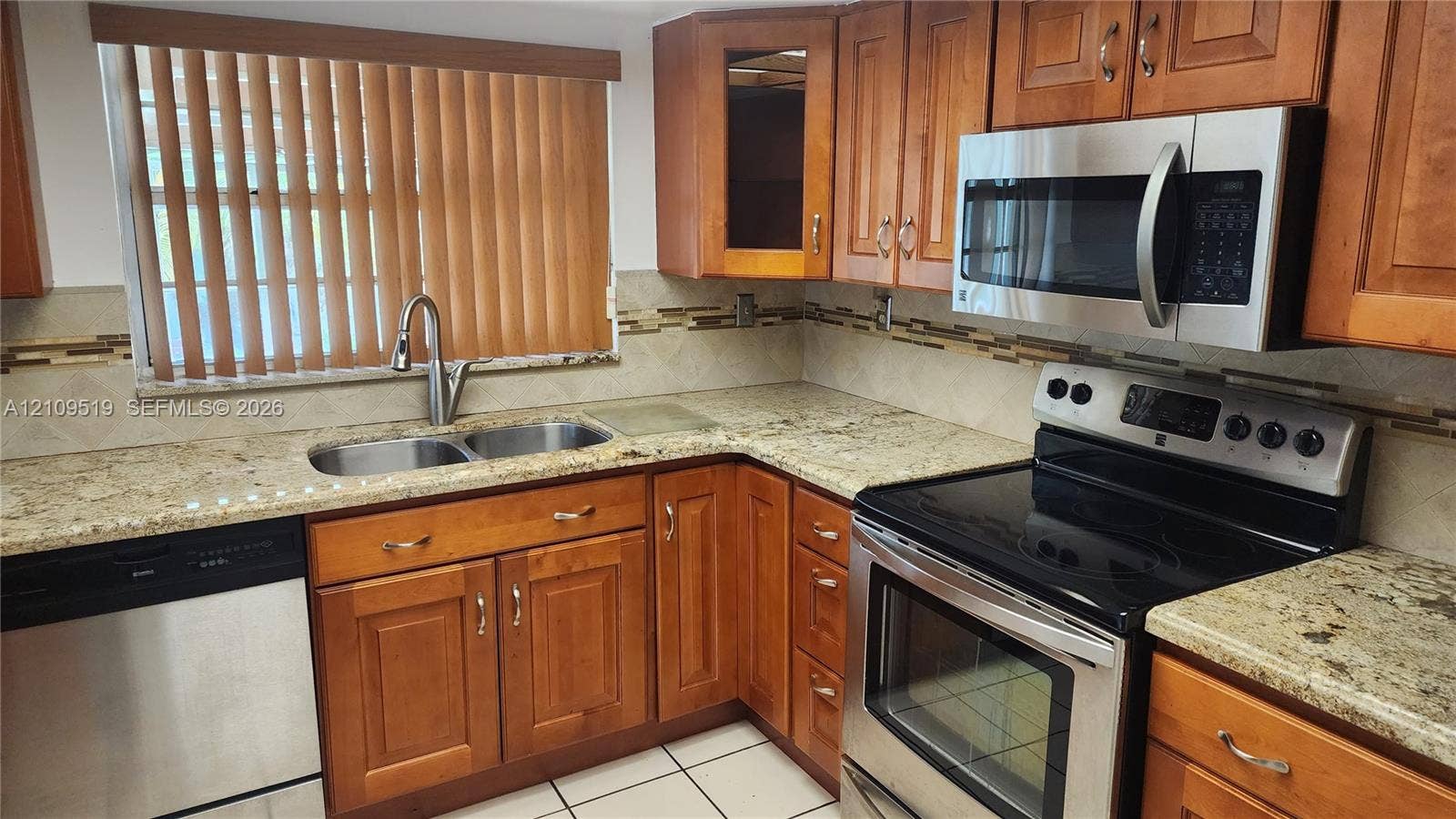 11081 NW 7th Street, #101-14, Miami, FL 33172 Photo 30