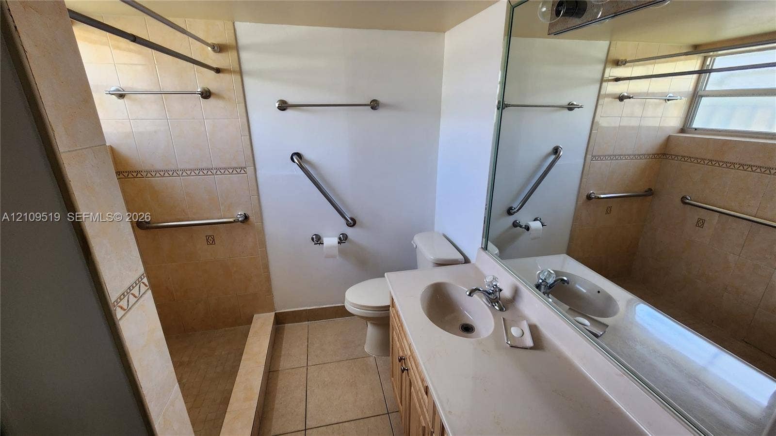 11081 NW 7th Street, #101-14, Miami, FL 33172 Photo 37