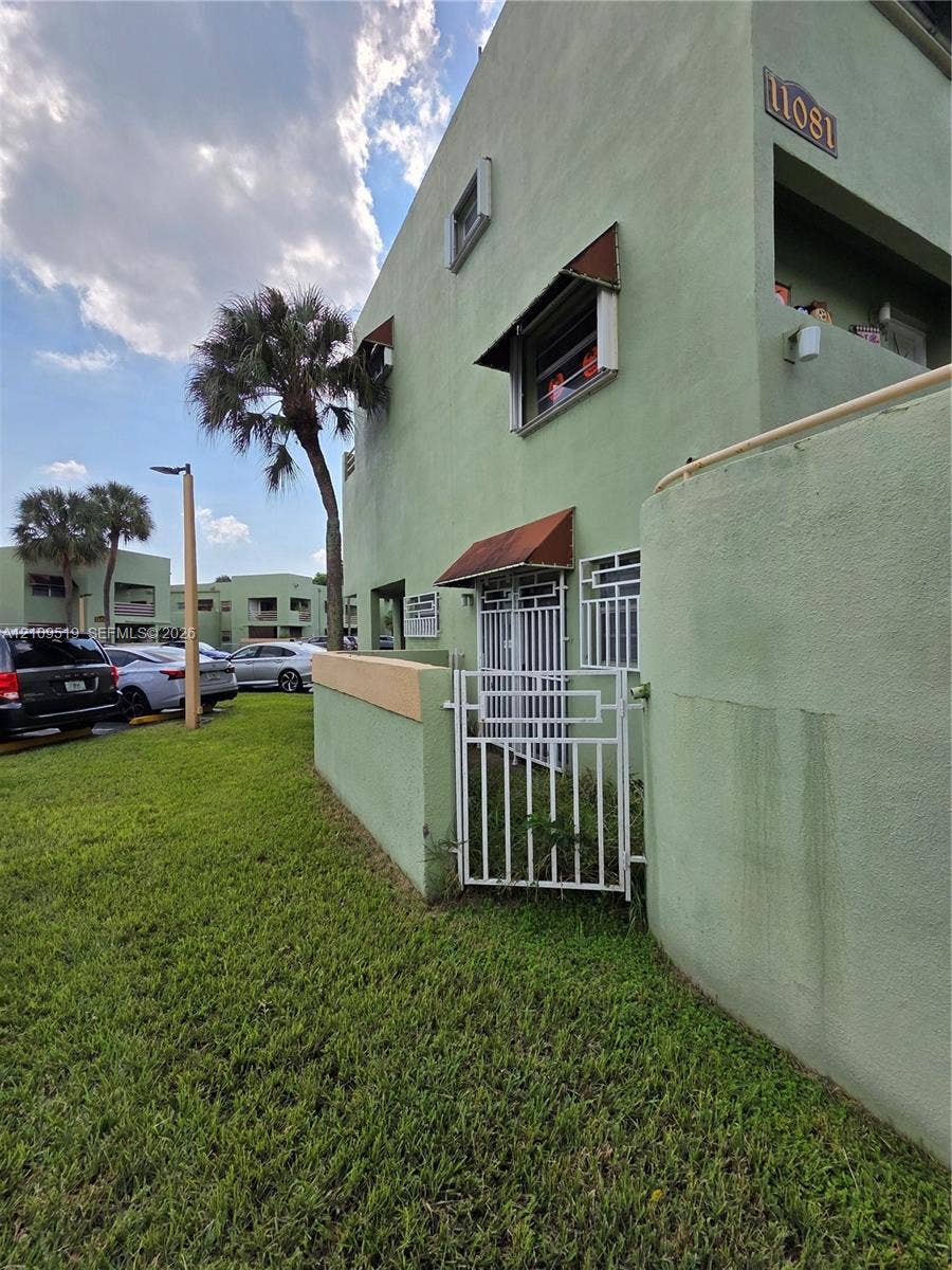 11081 NW 7th Street, #101-14, Miami, FL 33172 Photo 51