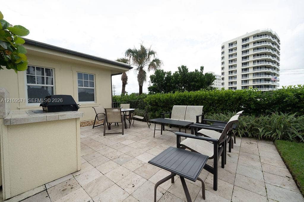 400 Beach Road, #201, Tequesta, FL 33469 Photo 12