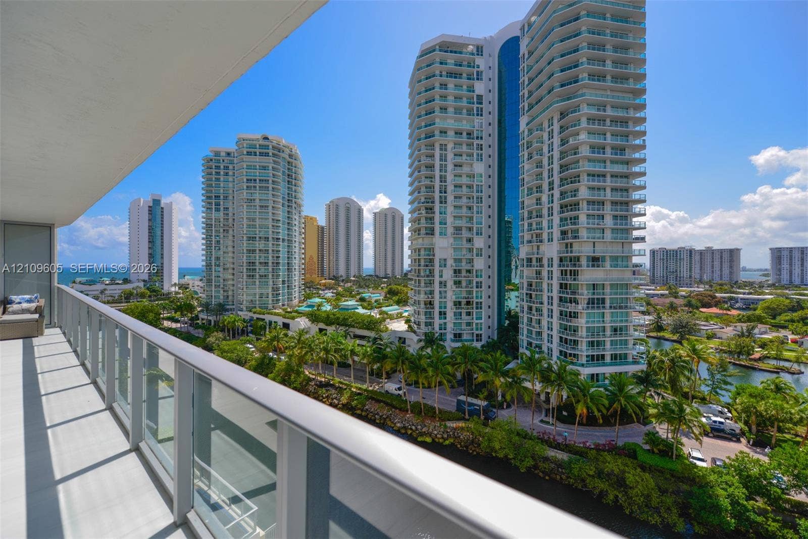 300 Sunny Isles Boulevard, #4-906, Sunny Isles Beach, FL 33160 Photo 38