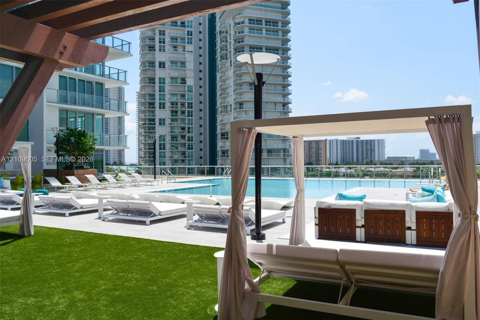 300 Sunny Isles Boulevard, #4-906, Sunny Isles Beach, FL 33160 Photo 29