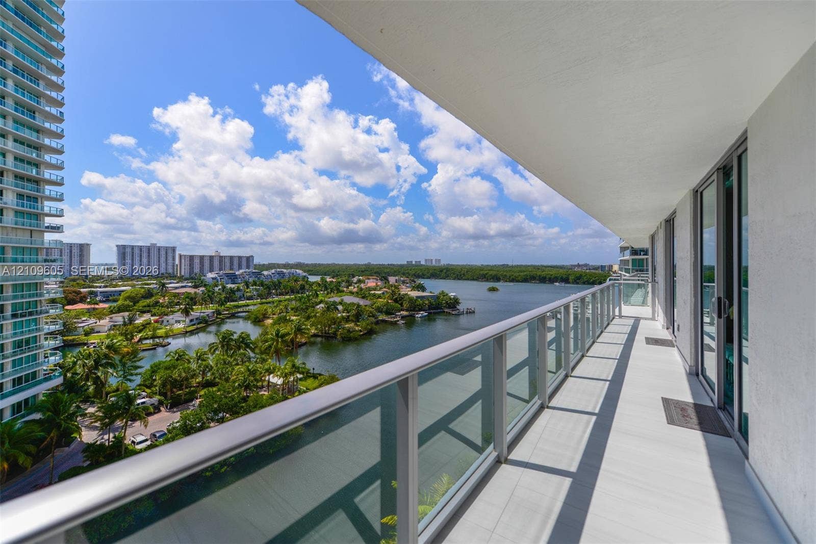 300 Sunny Isles Boulevard, #4-906, Sunny Isles Beach, FL 33160 Photo 27