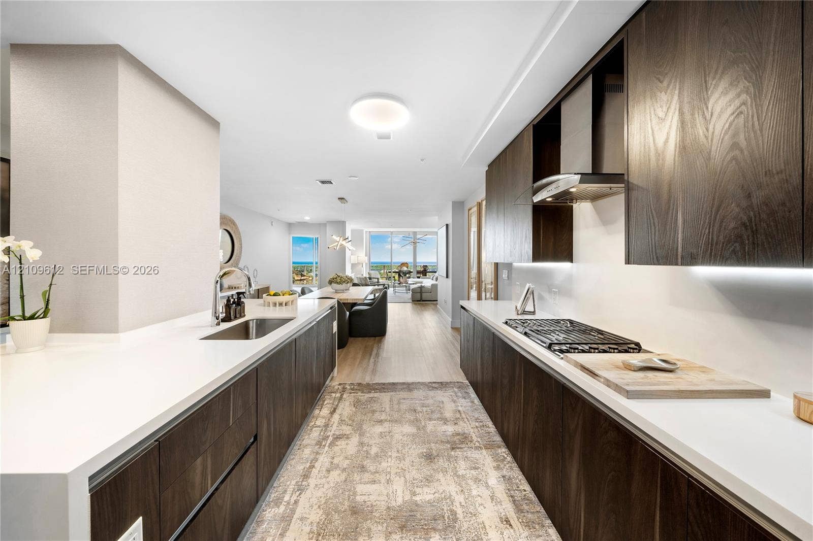 1180 N Federal Highway, #1501, Fort Lauderdale, Fort Lauderdale, FL 33304 Italian Cabinets, Sub-Zero & Wolf Appliances, Including Gas Cooktop