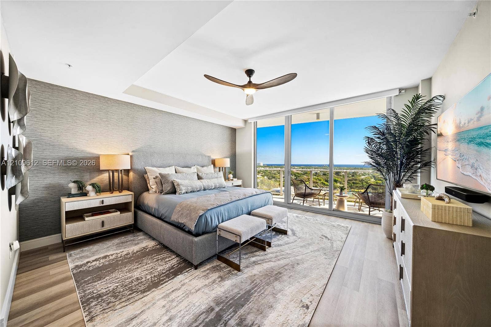 1180 N Federal Highway, #1501, Fort Lauderdale, Fort Lauderdale, FL 33304 Spacious Primary Suite