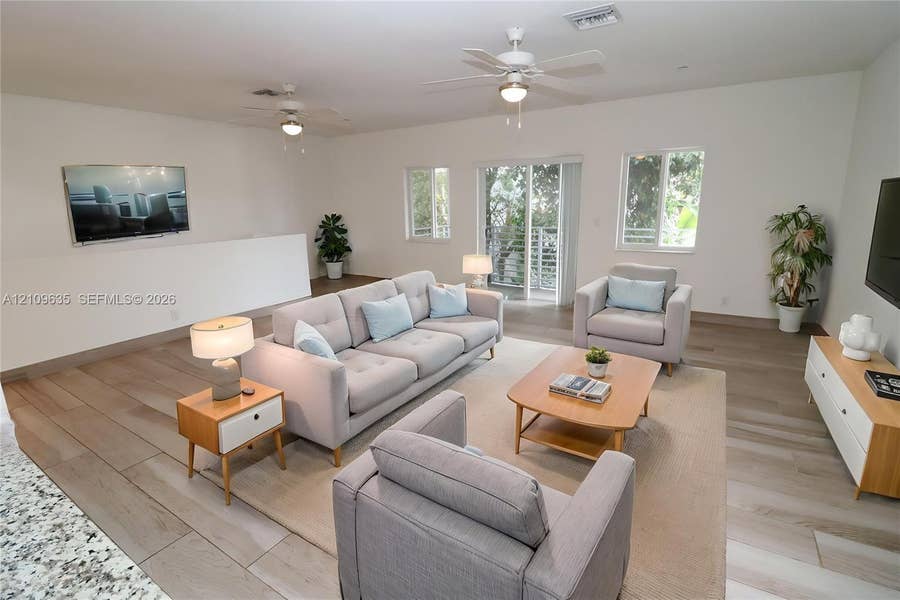 Property photo for 611 NE 28th Street, #1, Wilton Manors, FL