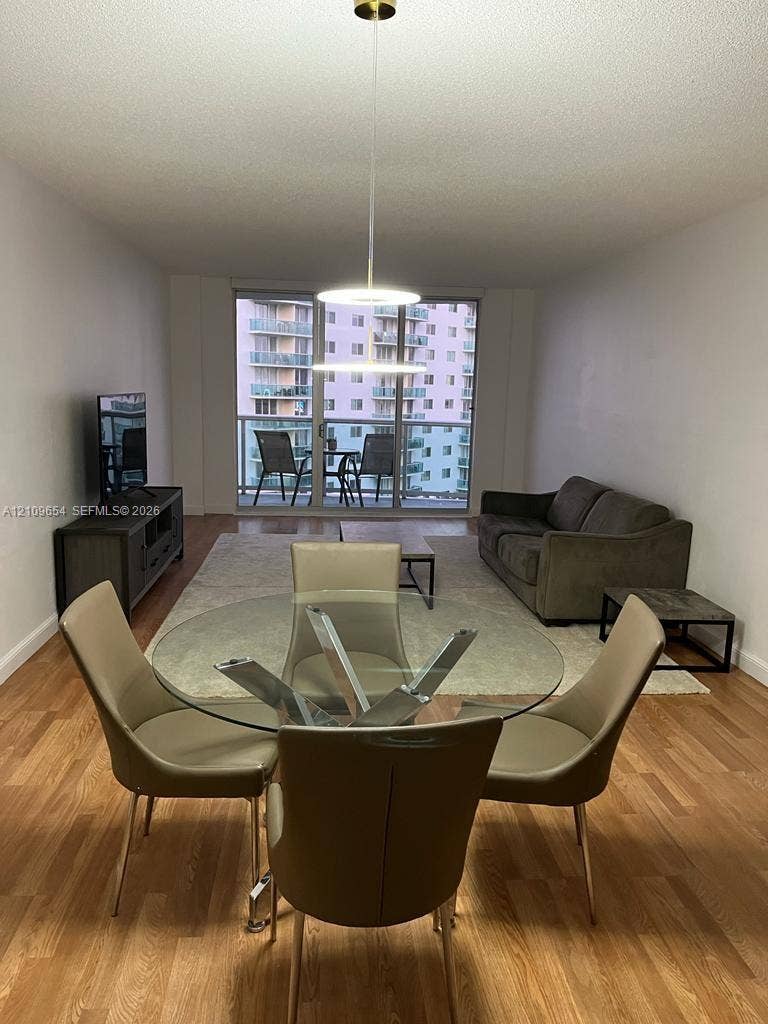 19390 Collins Avenue, #820, Sunny Isles Beach, Sunny Isles Beach, FL 33160 Photo 5