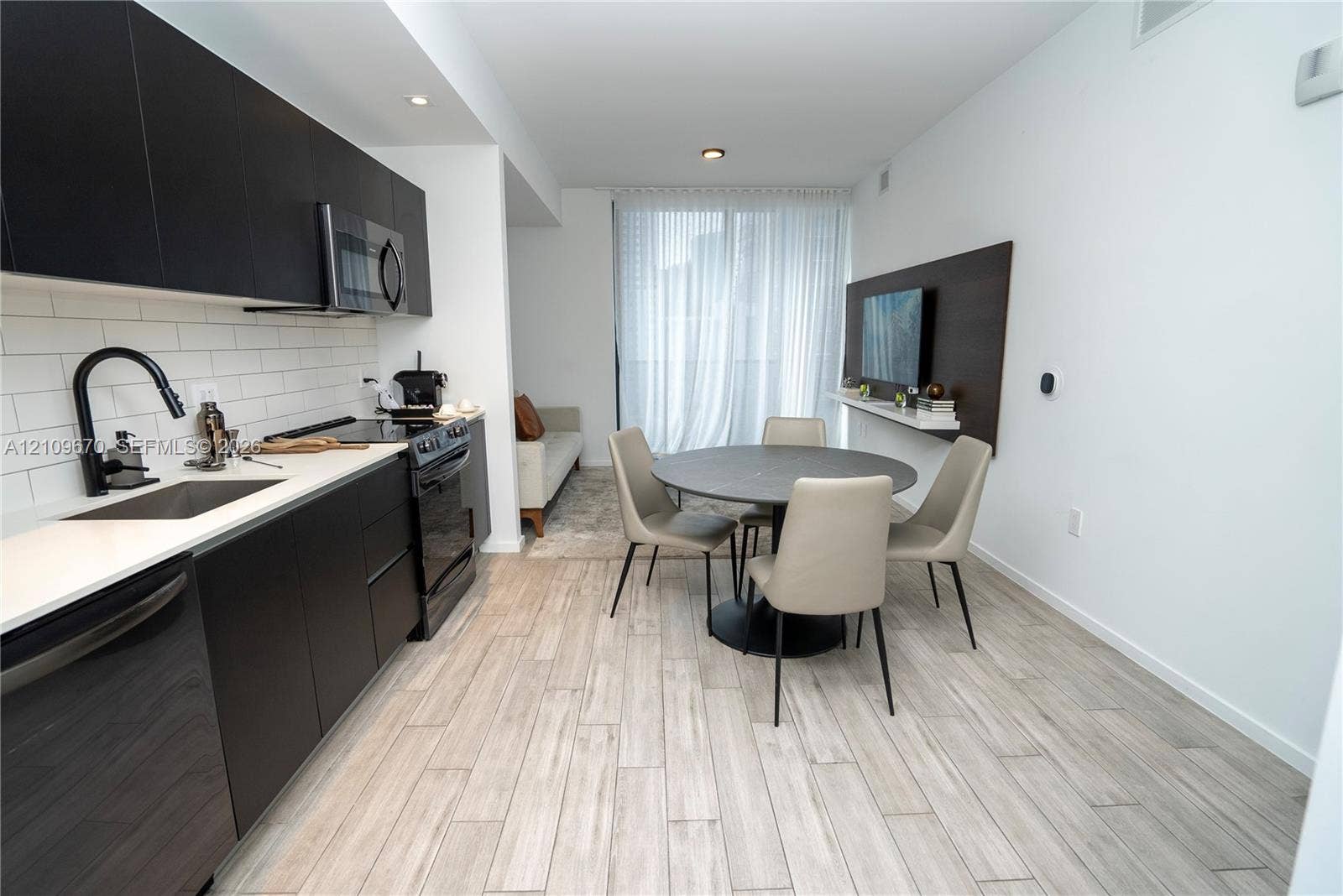 398 NE 5th Street, #1617, Miami, FL 33132 Photo 4