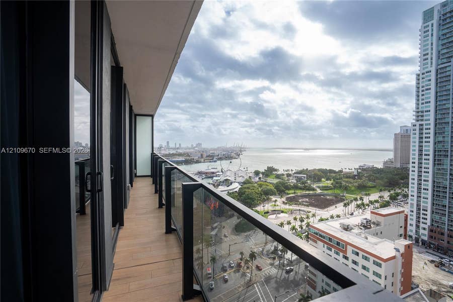 Property photo for 398 NE 5th Street, #1617, Miami, FL
