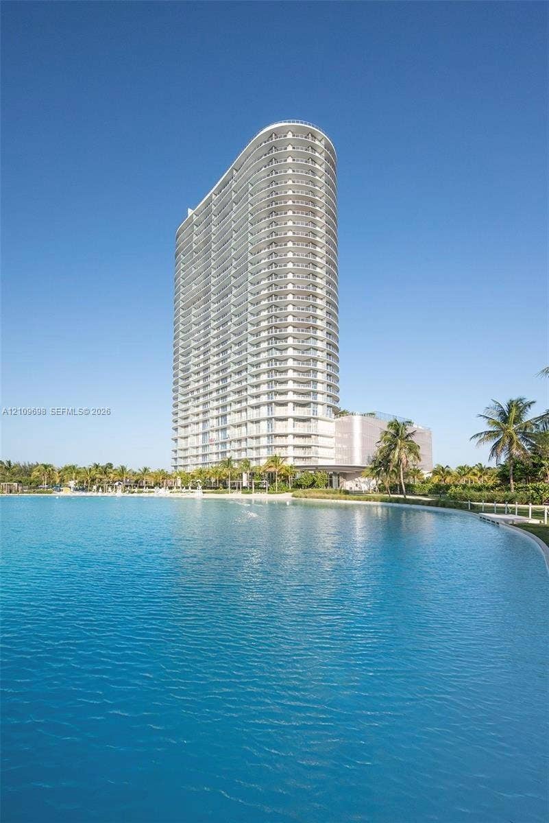 Property photo for 2411 Laguna Circle, #810, North Miami, FL