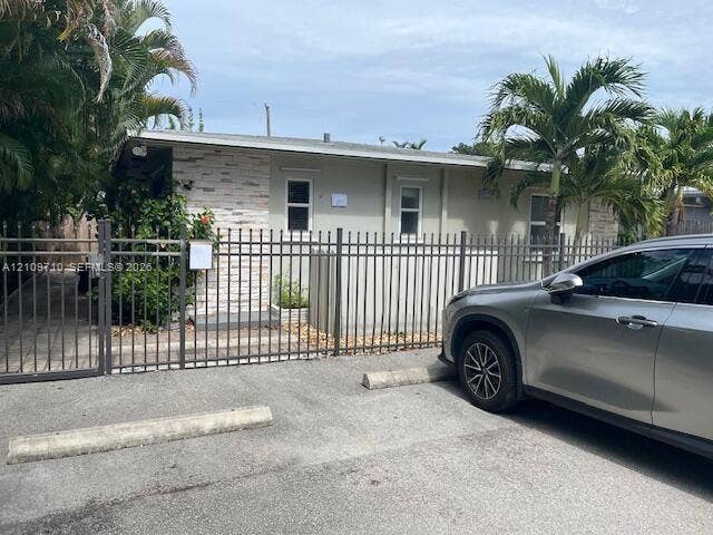 Property photo for 816 NE 17th Way, #0, Fort Lauderdale, FL