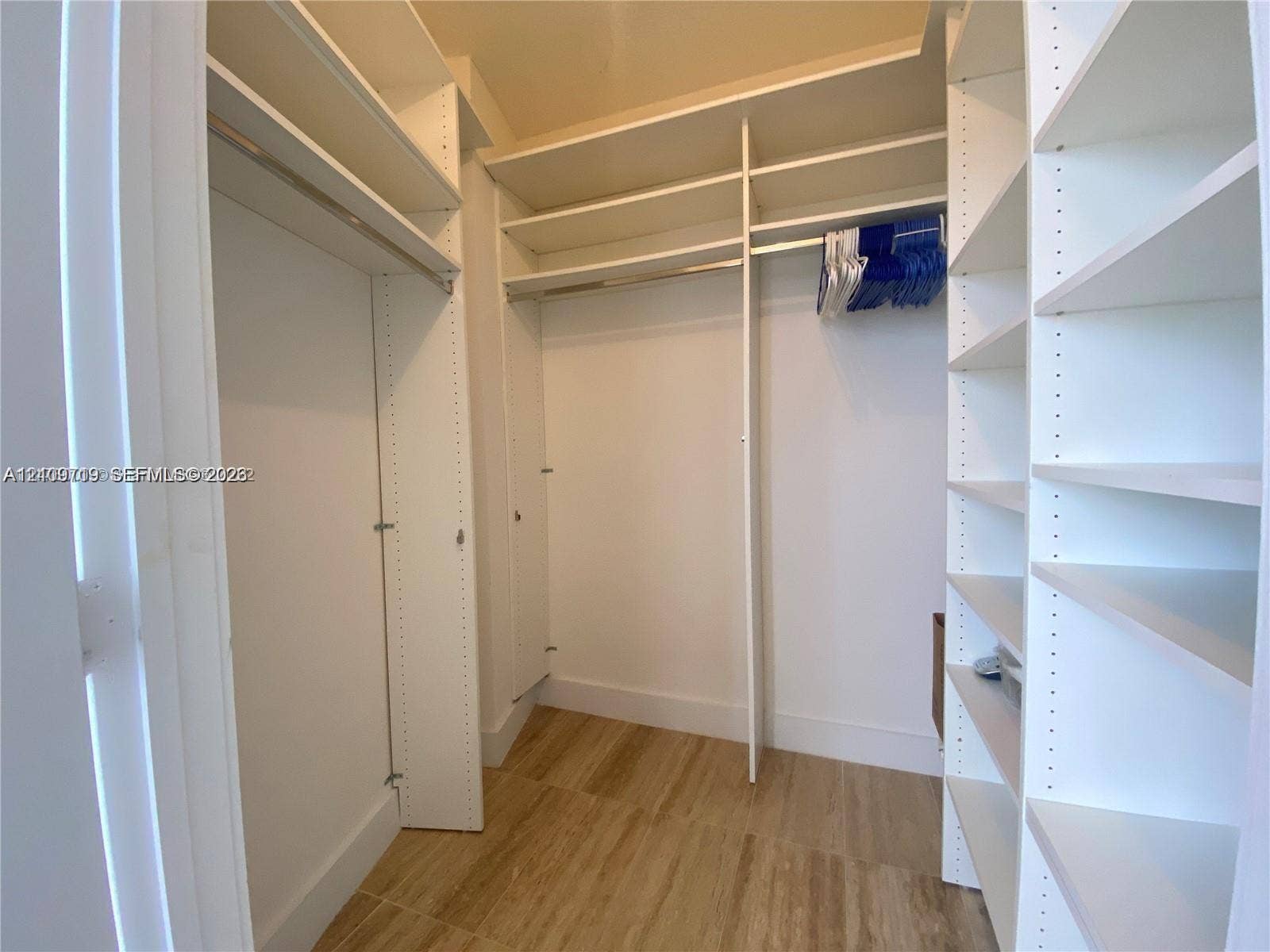 Walk-in closet