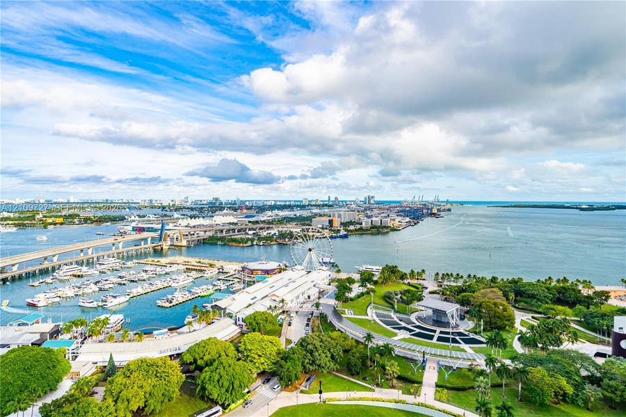 Property photo for 244 Biscayne Boulevard, #2802, Miami, FL