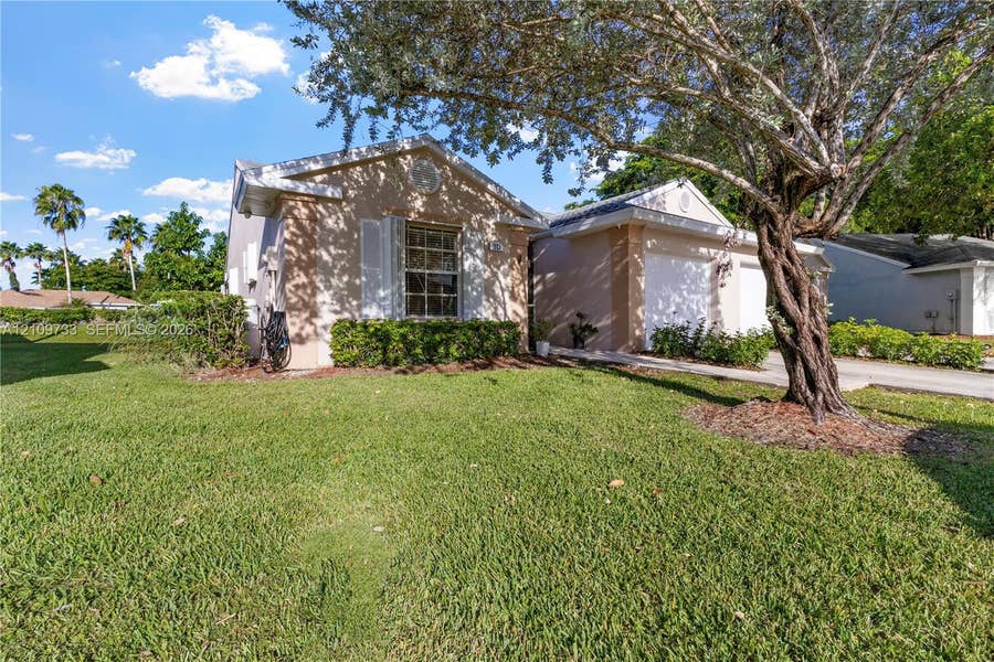 Property photo for 1845 SE 6th Court, Homestead, FL