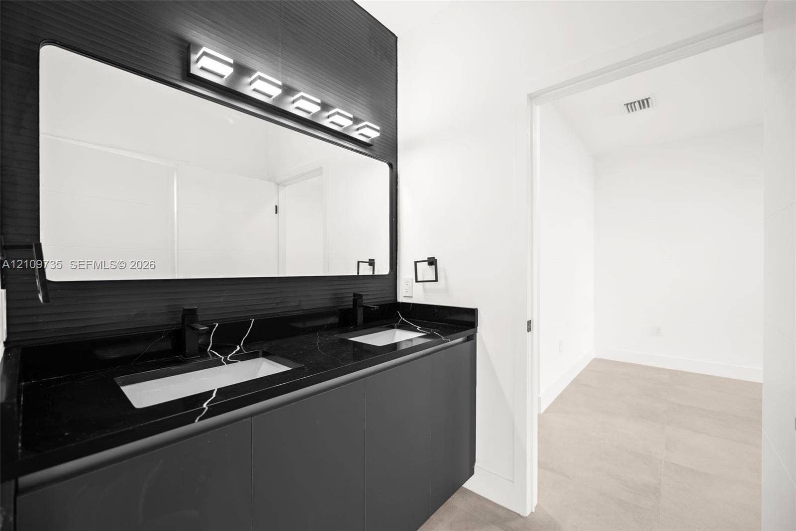 53 NW 52nd Street, Miami, FL 33127 Photo 38