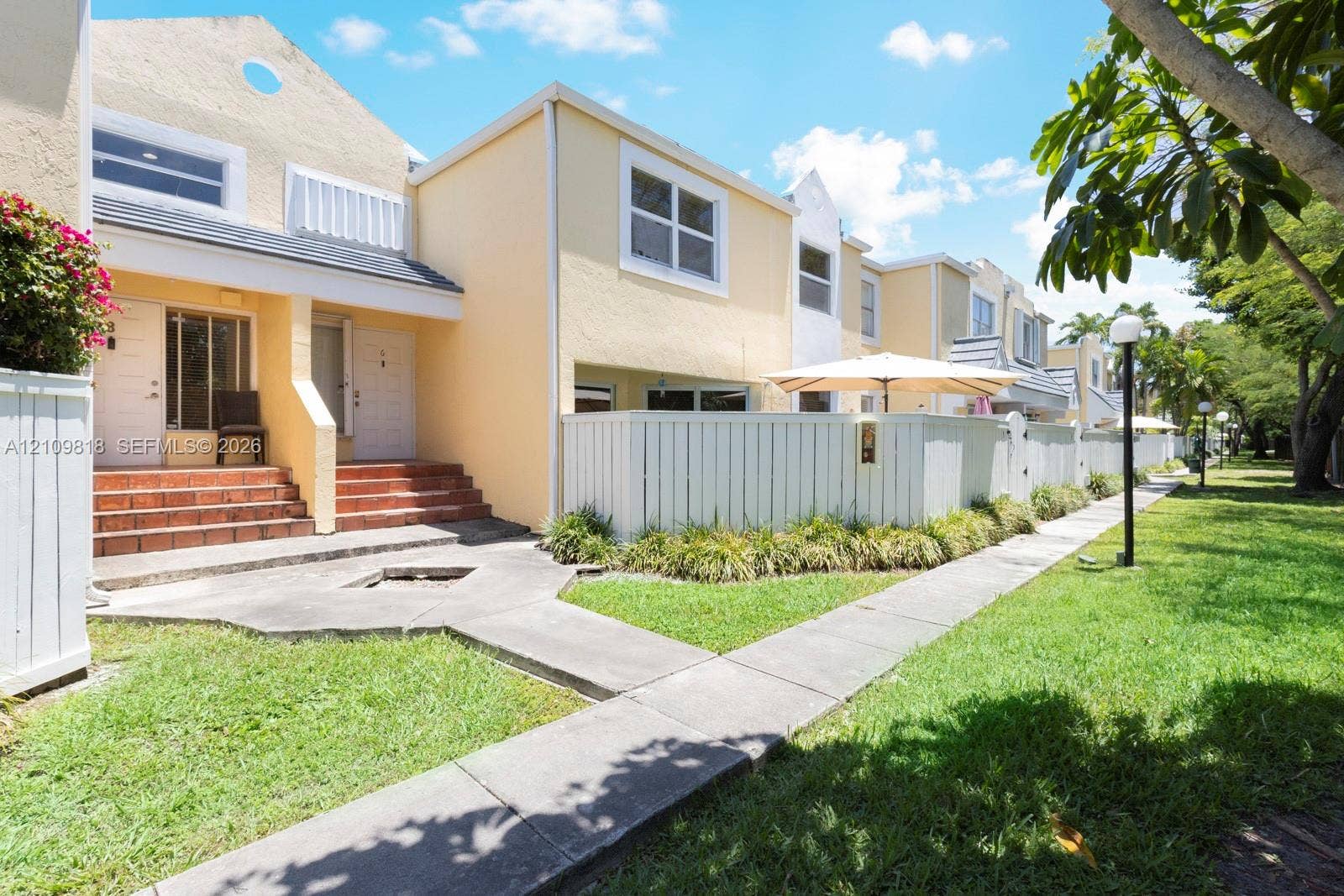 6870 SW 45th Lane, #8, Miami, FL 33155 Photo 3