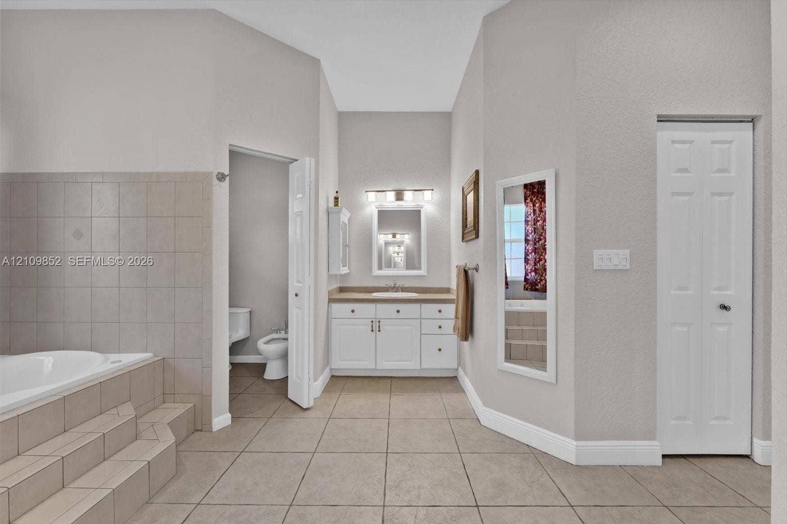 7901 SW 97th Street, Miami, FL 33156 Another view of the main bathroom with a separate, private w/c & bidet closet *