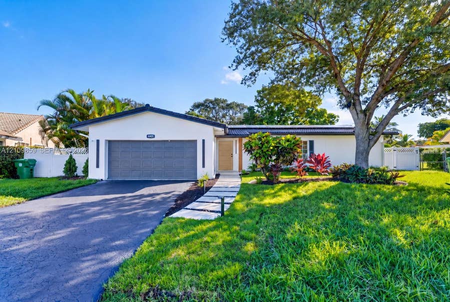 Property photo for 4401 NW 102nd Terrace, Coral Springs, FL