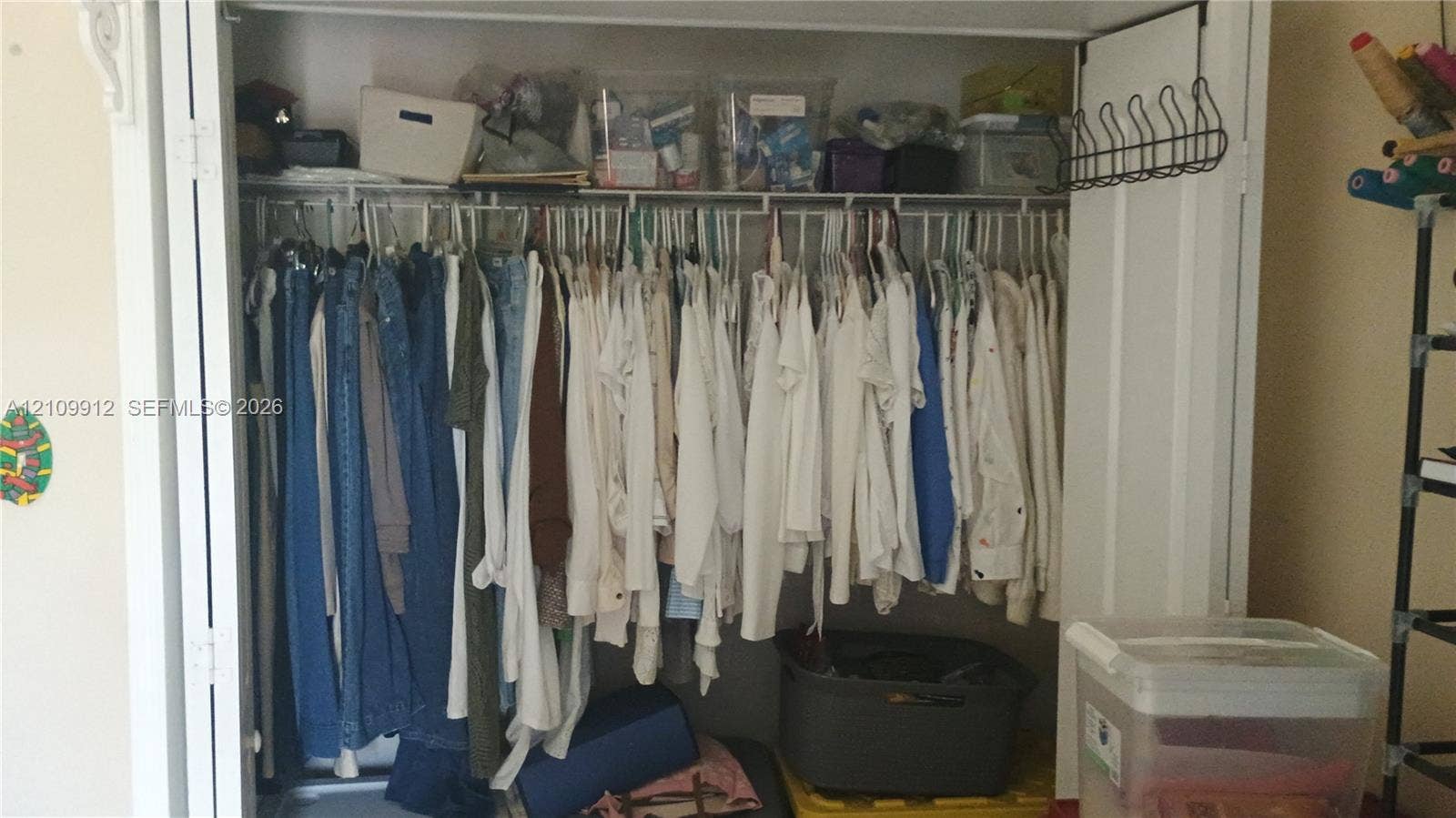3253 SW 150 Court, Miami, FL 33185 Reach-in closet featuring wire shelving and a hanging rod